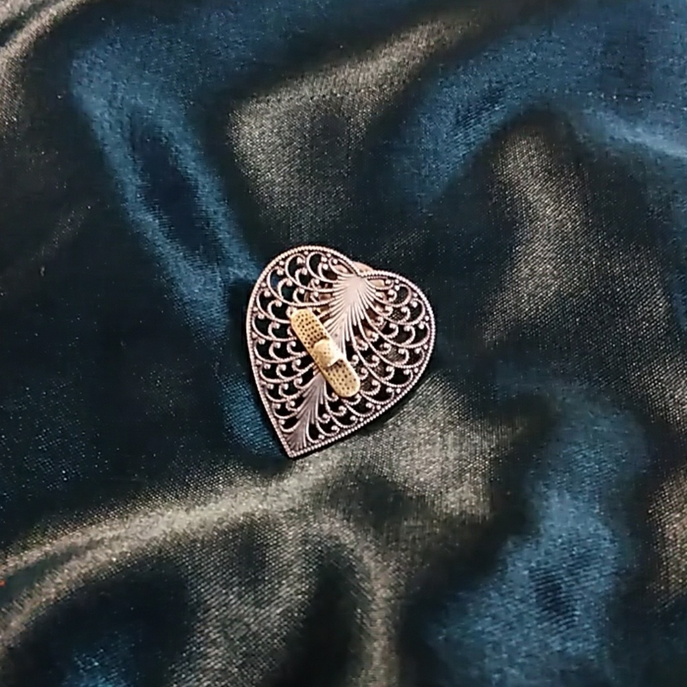 Beautiful Pin! I love this pin it is so cute.